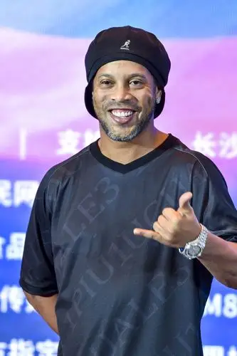 莱万多夫斯